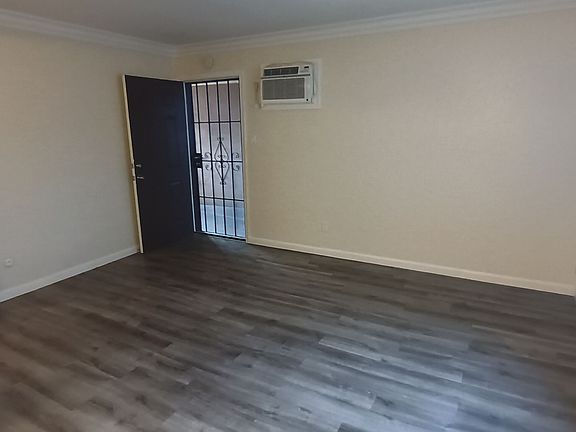 3rd image of 2511 Edison Ave APT 47