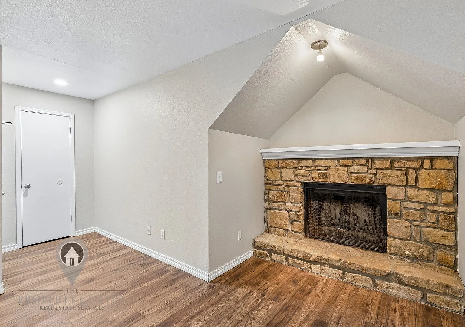 Cozy Condo + Modern Updates in OKC! — Photo 3