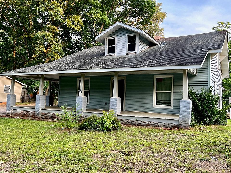1st image of 235 Fayetteville Ave #24