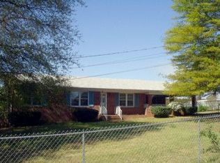 94 Briarwood Ln, Hull, GA 30646