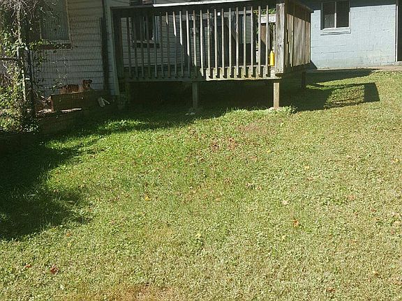 4th image of 608 Melody Ln
