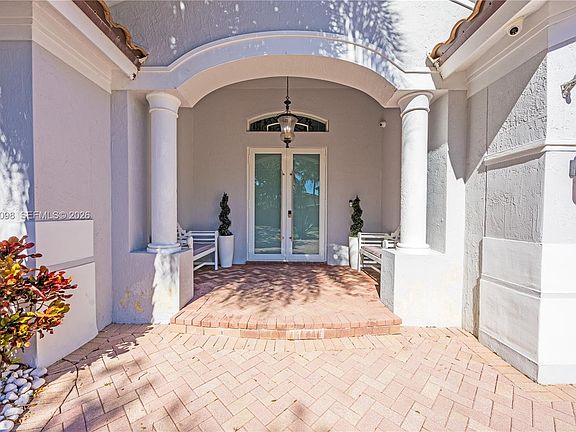 3rd image of 12235 SW 121st Ter