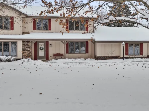 S14W31855 High Meadow LANE, Delafield, WI 53018