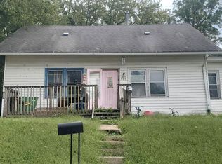 406 N 8th St, Guthrie Center, IA 50115