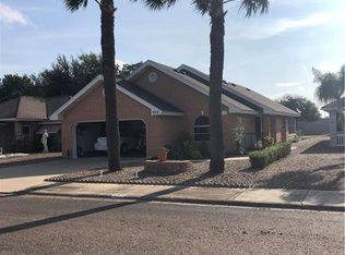 922 Katrin Dr, Alamo, TX 78516