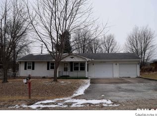 605 S Cherry St, Pittsfield, IL 62363