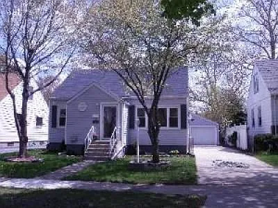 17927 Oakley Ave photo 1