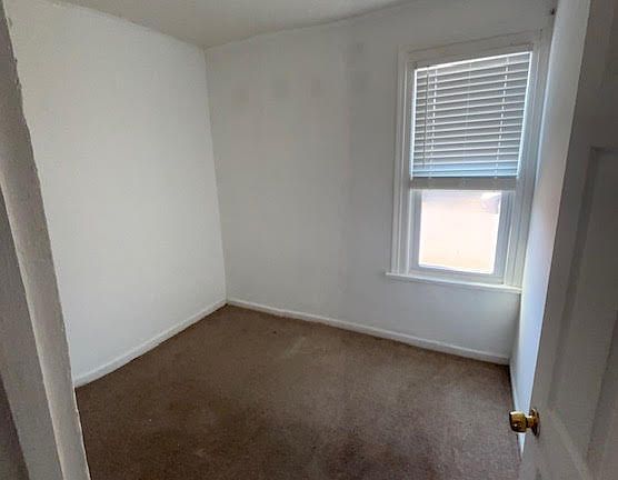 4th image of 281 Efner St #1