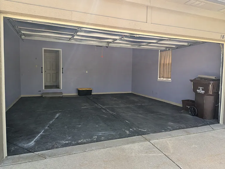 1866 N Kenwyck Dr — Photo 5