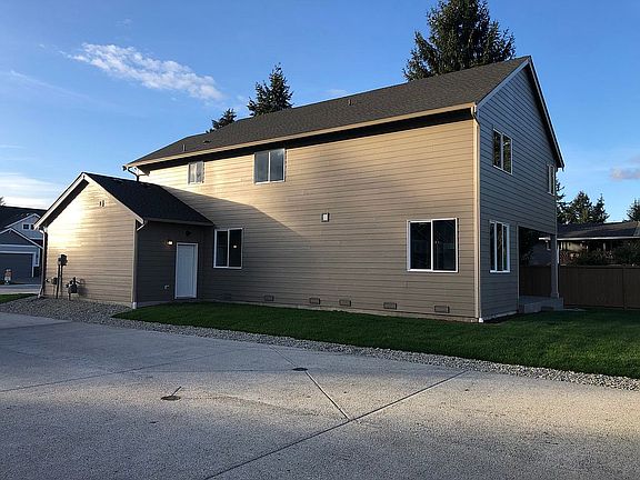 3rd image of 18017 38th Avenue Ct E