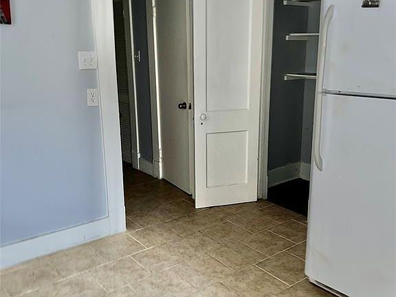 3rd image of 4510 La Branch St APT 2