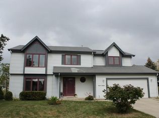 N172W20544 Westfield Dr, Jackson, WI 53037