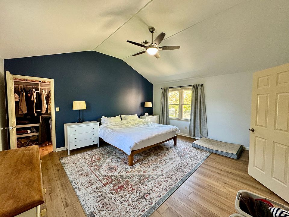 1st image of 4833 Coral Creek Cir