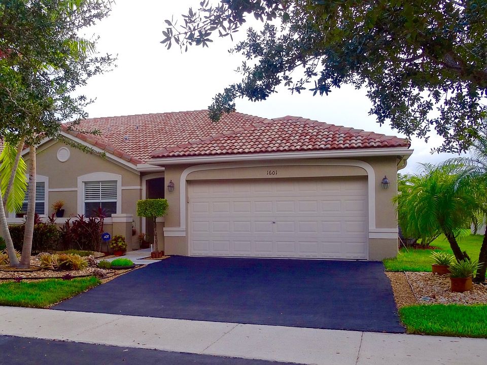 1st image of 1601 Orion Ln