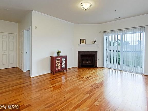 5th image of 13347 Connor Dr APT J