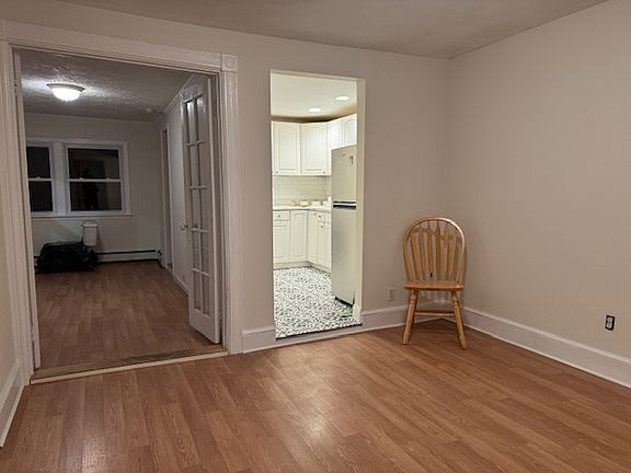 5th image of 122 Quaker Path APT 10