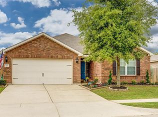 421 Shady Shore Ln, Crowley, TX 76036
