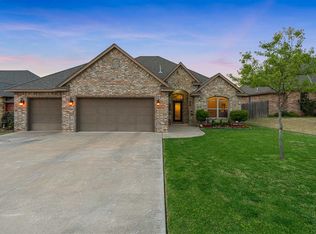 4404 NE Mossy Oak Dr, Lawton, OK 73507
