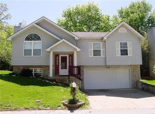 713 Fernwood Ter, Lake Saint Louis, MO 63367
