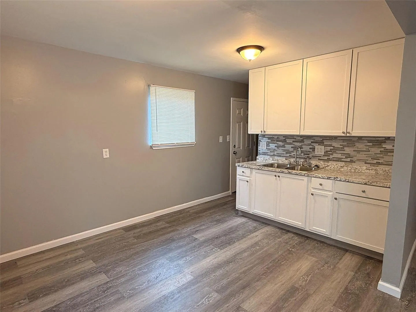 Section 8 welcomed at this Parc home — Photo 2
