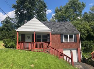 310 Greenway Dr, Pittsburgh, PA 15235