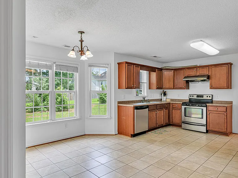 305 Foster Creek Rd — Photo 26