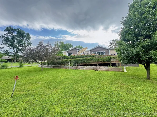 1505 N Vinita Ave, Tahlequah, OK 74464