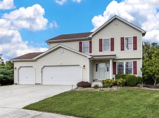 157 Pine Hollow Ln, Collinsville, IL 62234