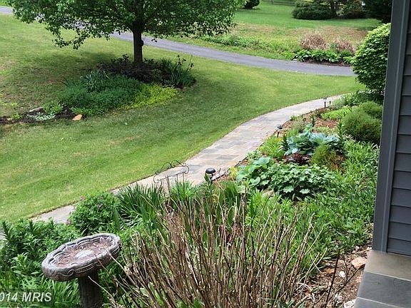 4th image of 3912 Millstone Cir
