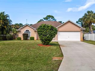 2086 SW Villanova Rd, Port Saint Lucie, FL 34953