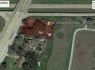 422 University Dr, Prairie View, TX 77445