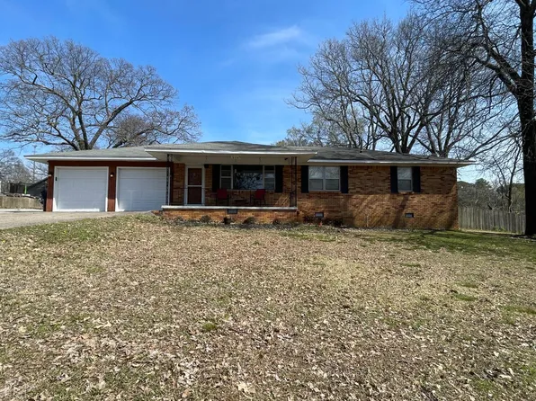 608 N Caraway Rd, Jonesboro, AR 72401