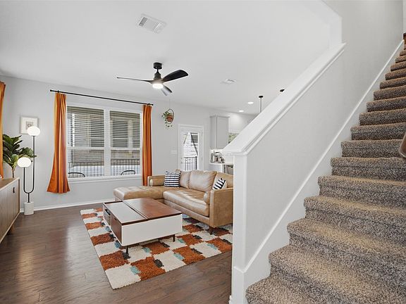 5th image of 2105 Town Centre Dr Unit 40