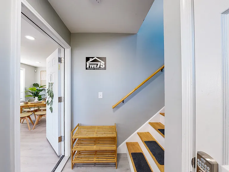 44 Hall St #1 — Photo 18