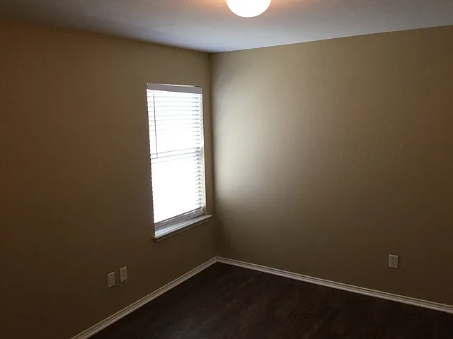 7837 Red Spring Rd — Photo 8