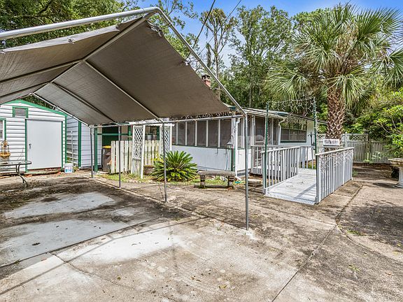 3rd image of 5345 Shirley Ave