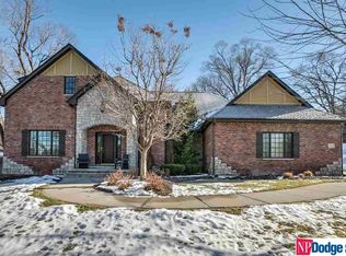 139 N 69th St, Omaha, NE 68132