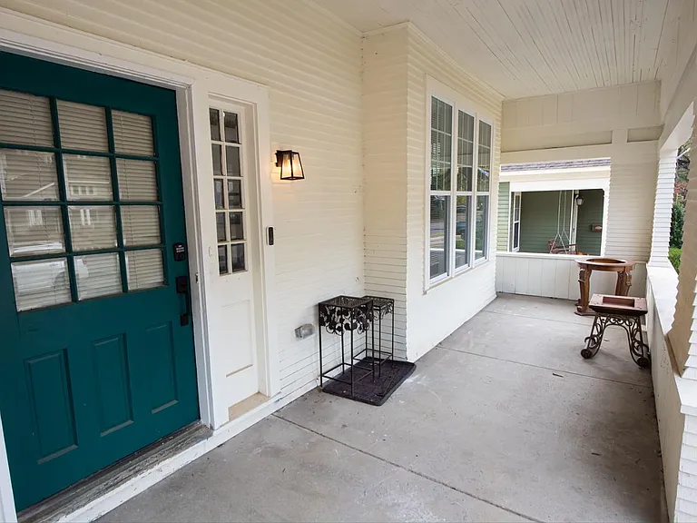 1855 Oliver Ave — Photo 33