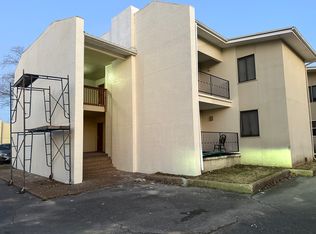 660 Sidney St APT B, Batesville, AR 72501