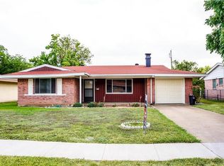 2522 Patrick St, Irving, TX 75060