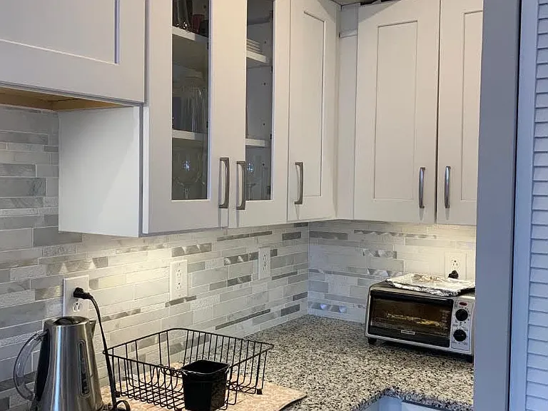 144 N Dithridge St #614 — Photo 7