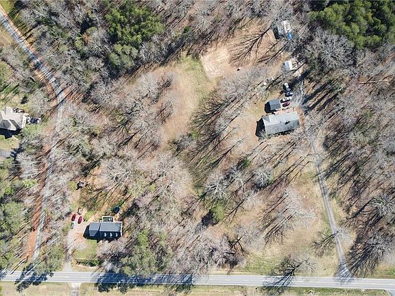 5th image of 6406 E Old Us Highway 421