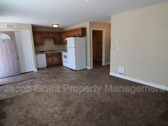 2nd image of 245 Opal Ct #2H