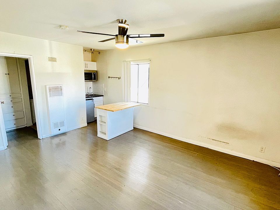 1st image of 2613 S Sepulveda Blvd APT 5