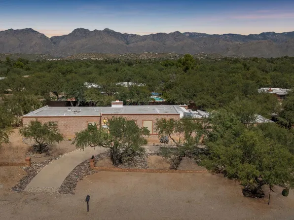 7741 E Camino Bavispe, Tucson, AZ 85715