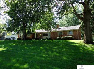 1706 Crawford Rd, Omaha, NE 68144