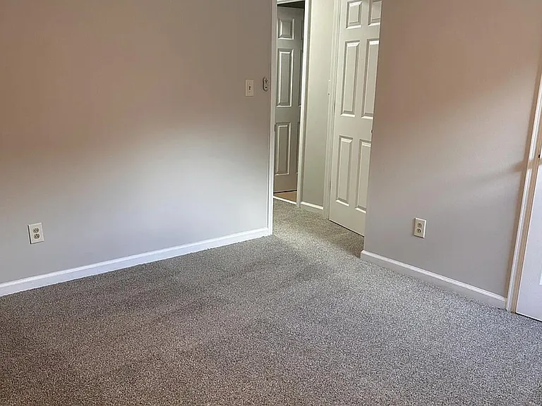 672 Millpond Rd — Photo 22