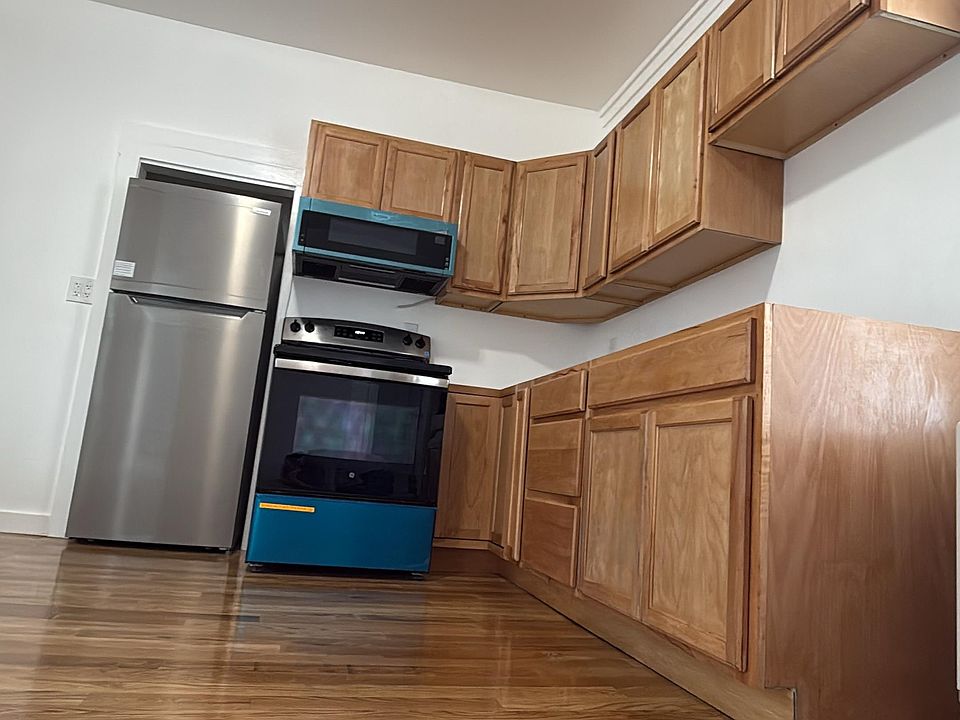 1st image of 50 Lake St #B