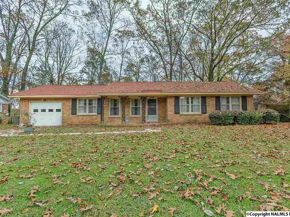 1st image of 3515 Carroll Cir SE
