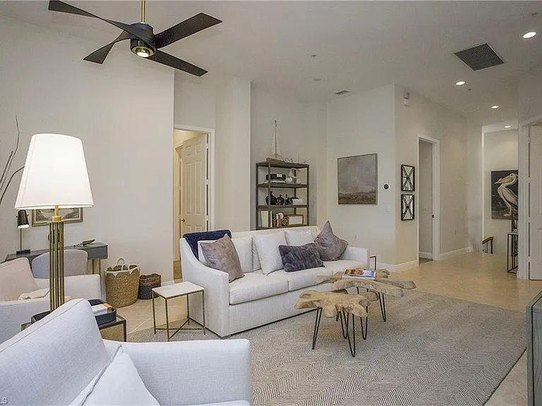9239 Tesoro Ln #3-203 — Photo 7